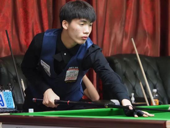 但对一位年 但对一位年